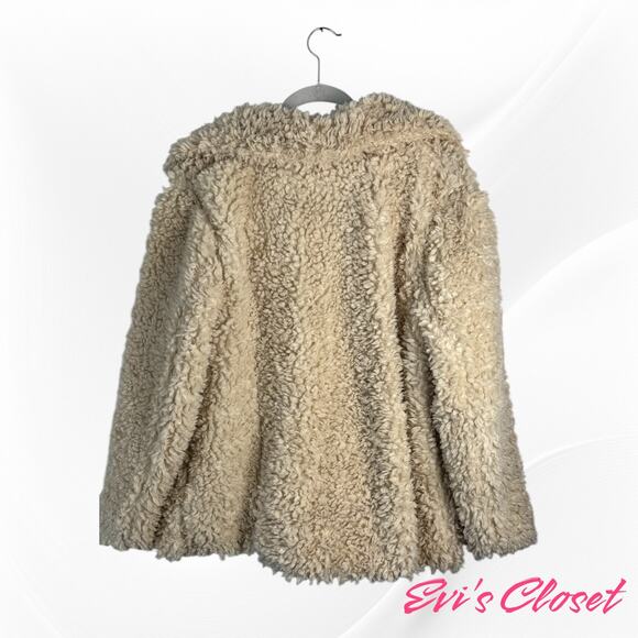 H&M Women's Jacket Sz L Faux FurTeddy Bear Off White Snap Button. - Picture 2 of 10